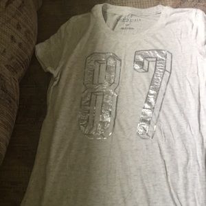 Women’s shirt